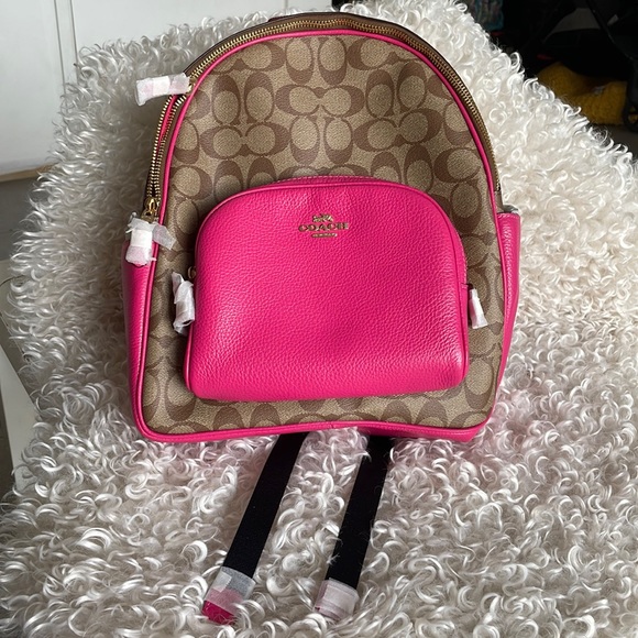 Coach Court Backpack In Signature Canvas - Picture 2 of 8